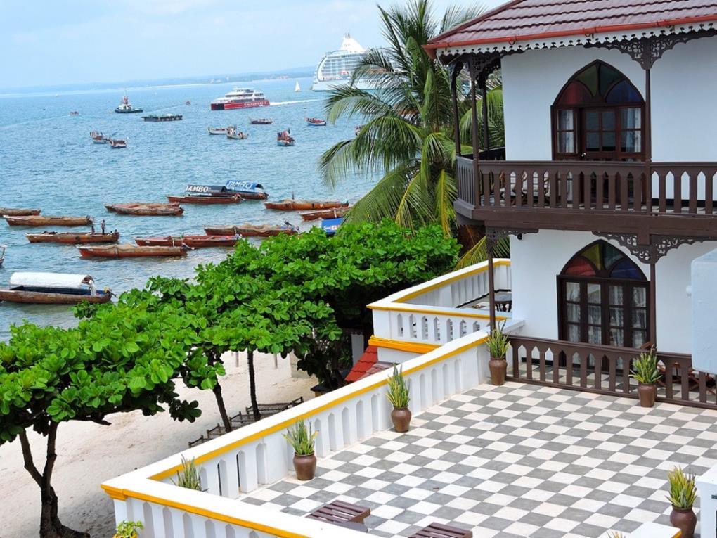Tembo House Hotel