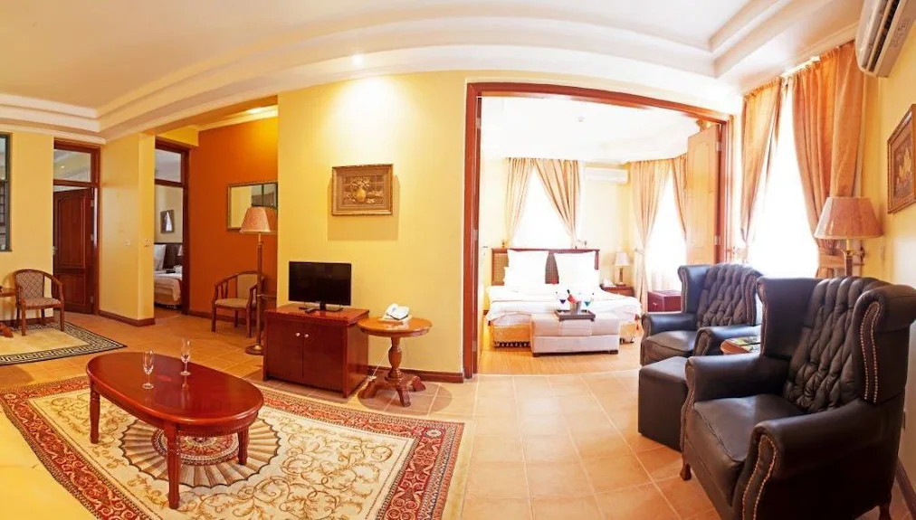 GOLD CREST HOTEL ARUSHA Gallery Image